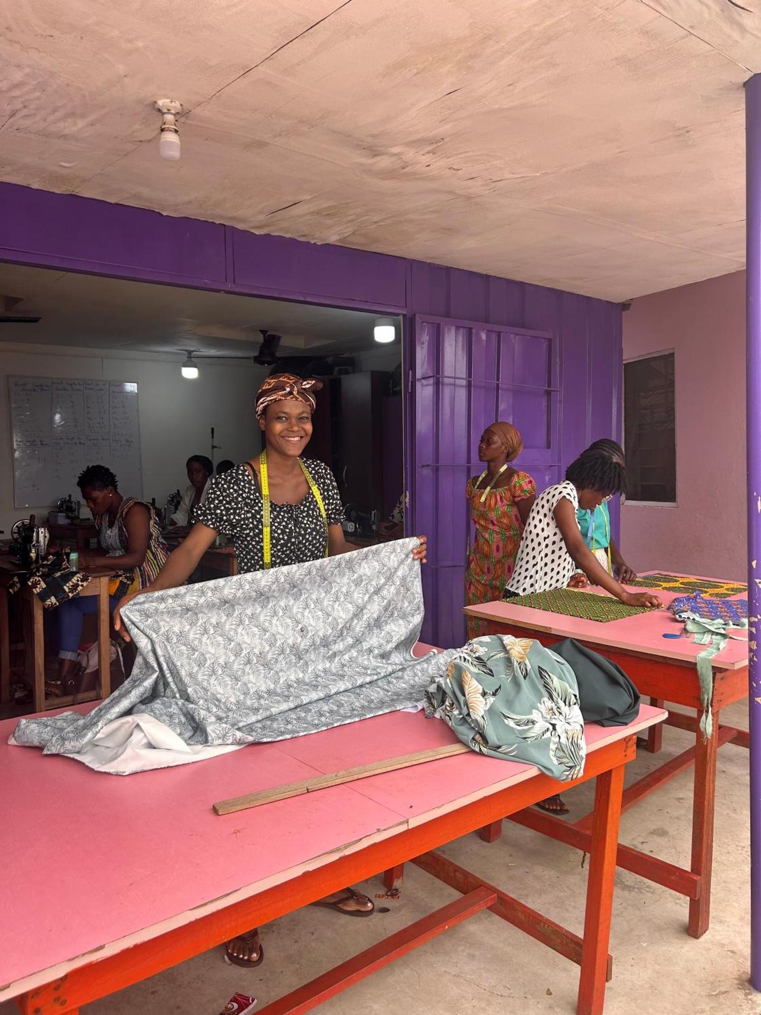 Tumi Hostel Kumasi Extérieur photo